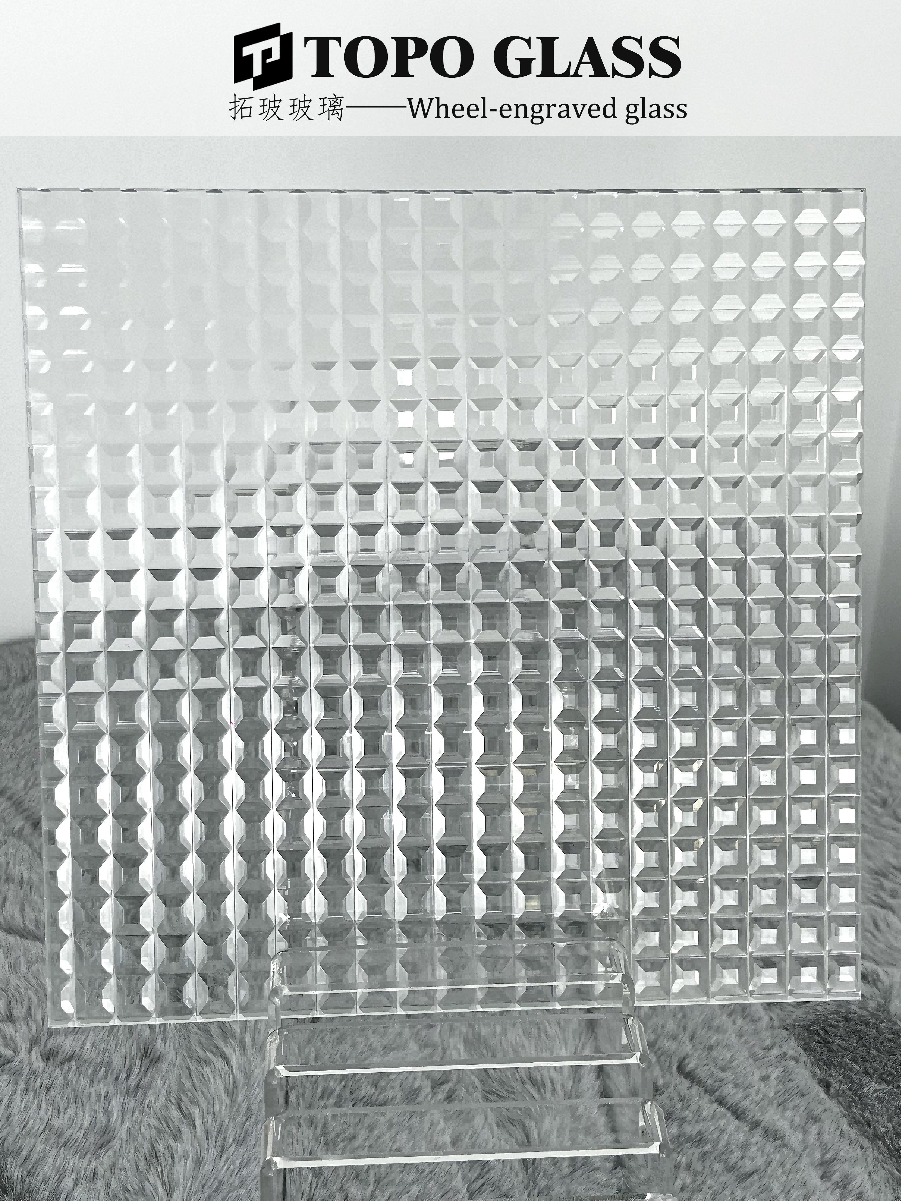 Engraved Glass Verre gravé (9)(1)