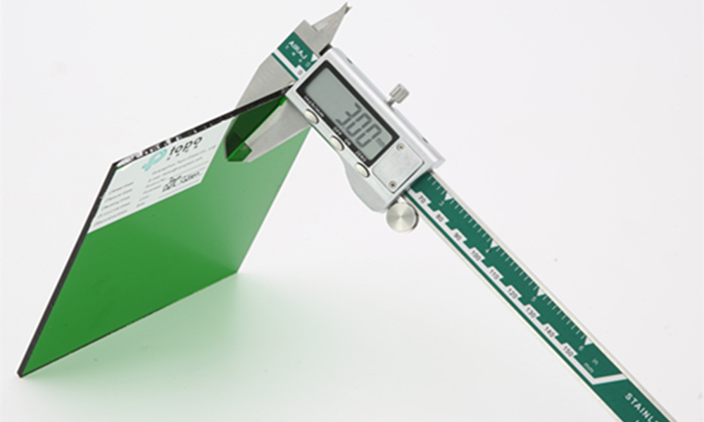 Green Glass Verre vert