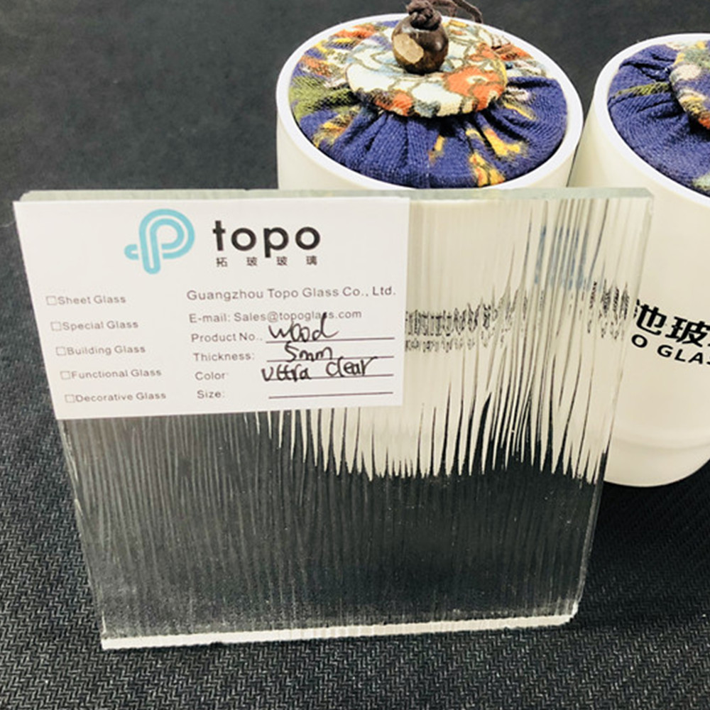 Verre à motifs en bois ultra clair