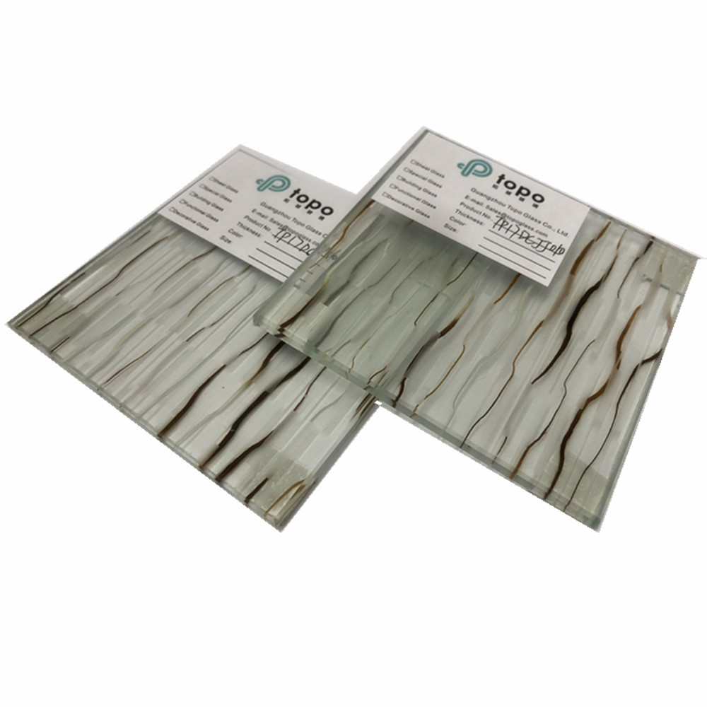 Verre de sécurité feuilleté en treillis métallique spécial