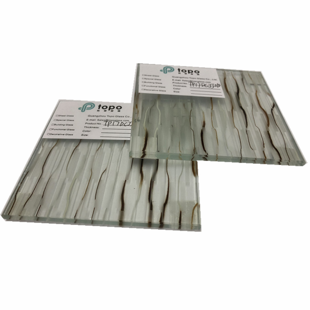 Verre de sécurité feuilleté en treillis métallique spécial