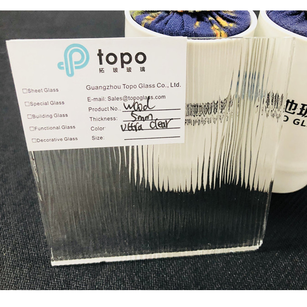 Verre à motifs en bois ultra clair