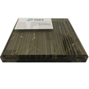 Verre métallique laminé de tissu unique