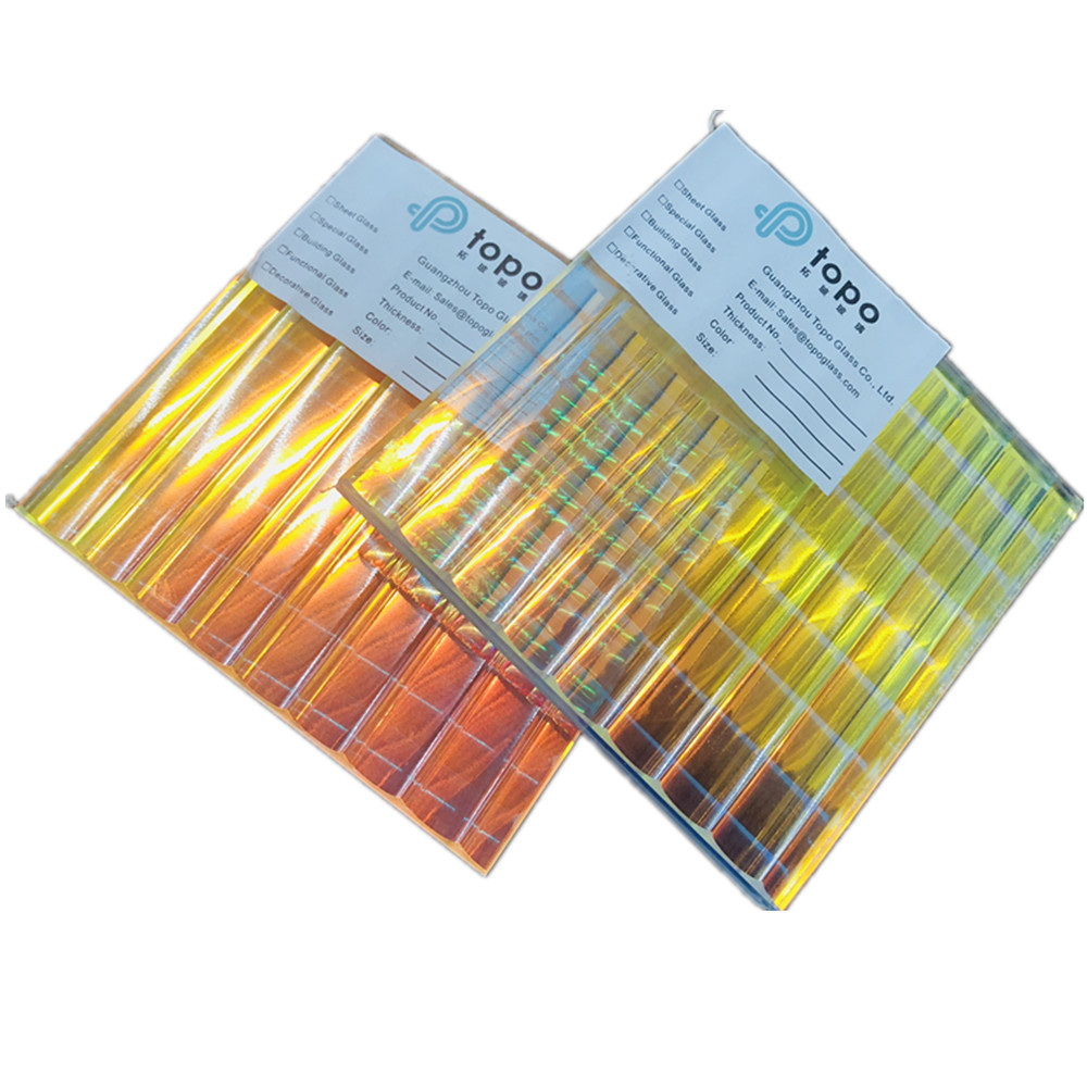 Verre à motif laminé à changement de couleur