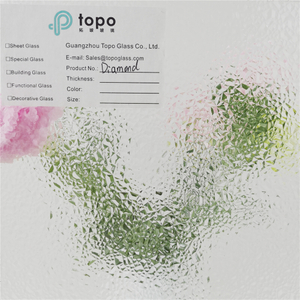 3mm 4mm 5mm 6mm 8mm Verre à motif de diamant ultra-clair à faible teneur en fer
