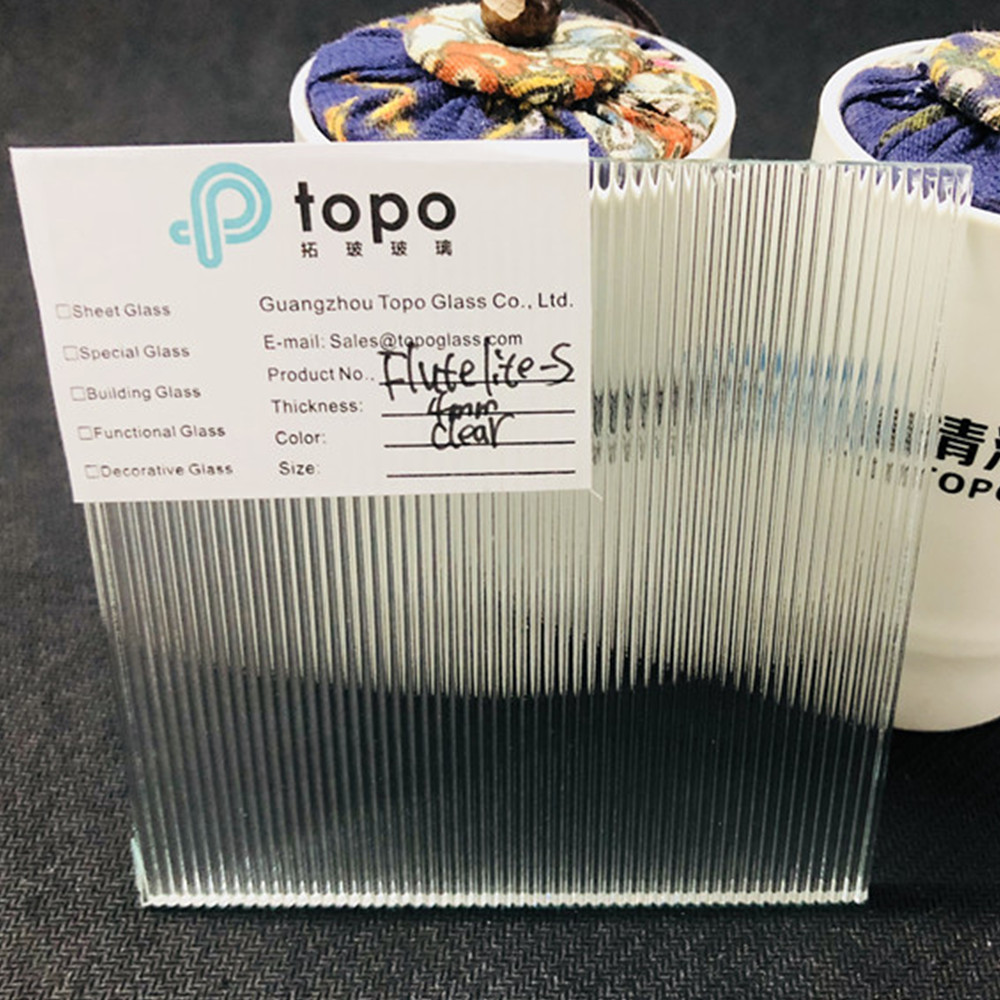 Verre &agrave; motif Flutelite-S