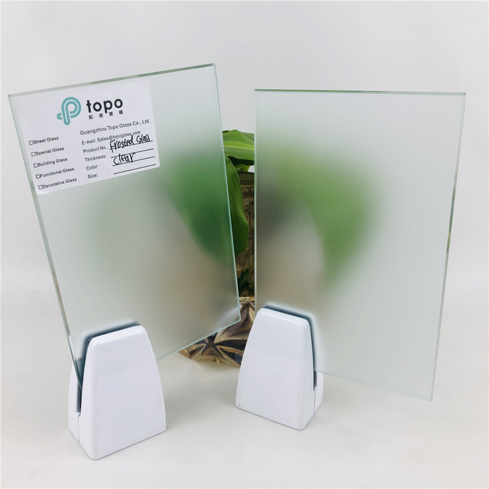 Verre d&eacute;poli clair