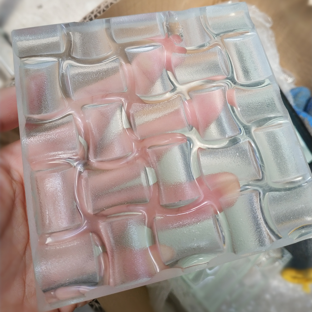 4mm-19mm Motifs de rainure clairs / ultra clairs Verre thermofusible pour décoration murale