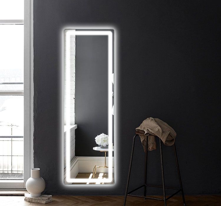 Miroir de salle de bain décoratif avec lampe LED