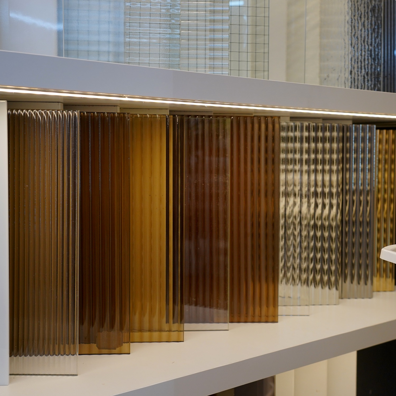 verre &agrave; motifs.JPG