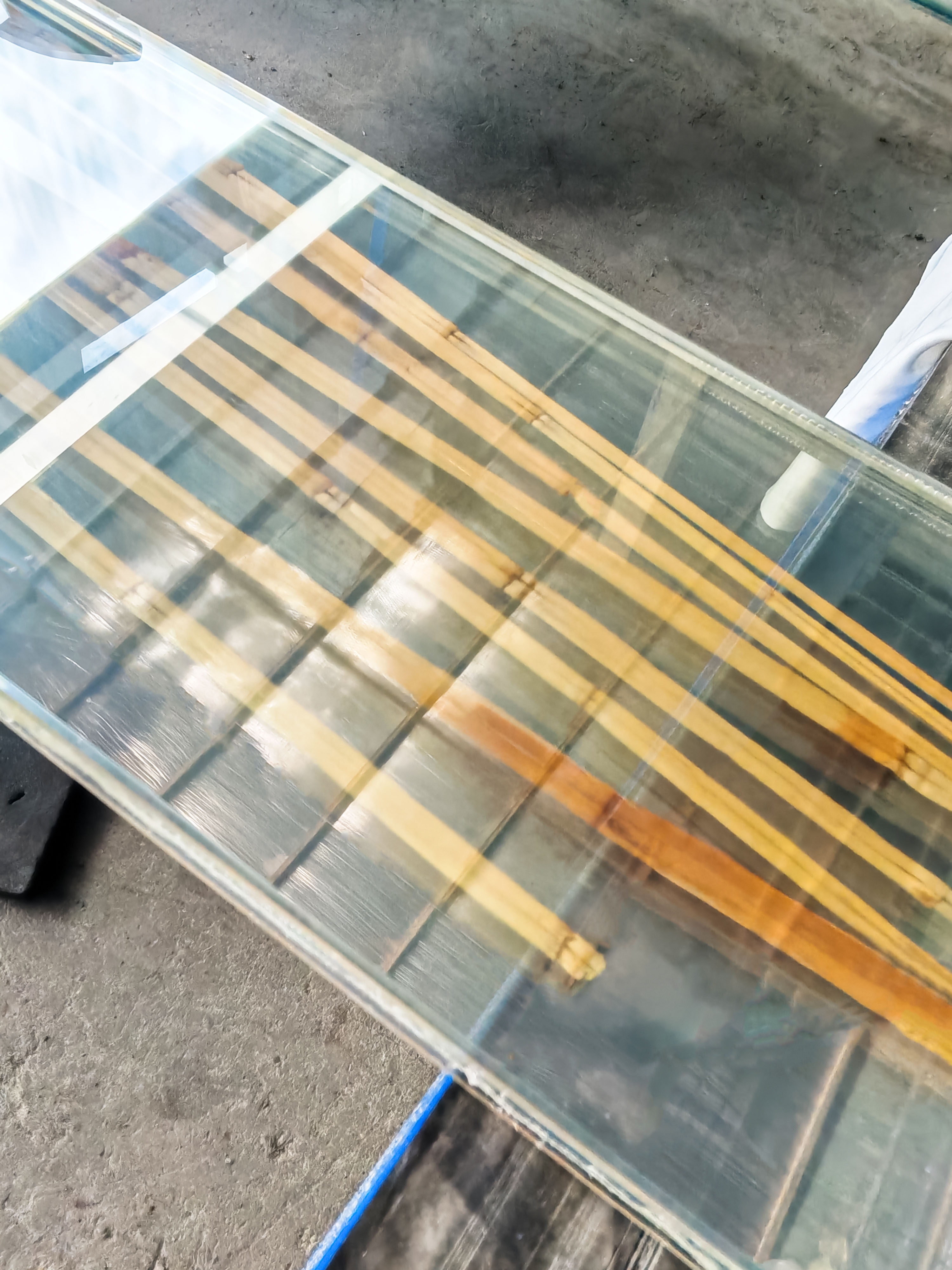 Verre feuillet&eacute; intercalaire Reed (1)