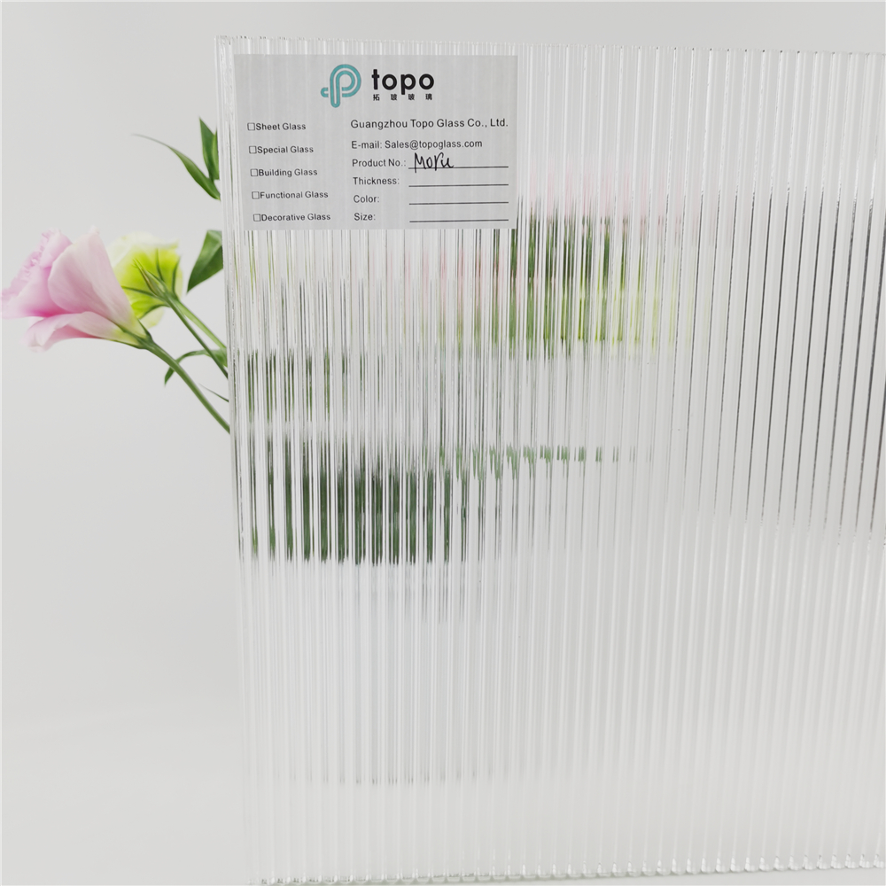 3 mm 4 mm 5 mm 6 mm 8 mm 10 mm Verre de motif Moru ultra clair à faible teneur en fer