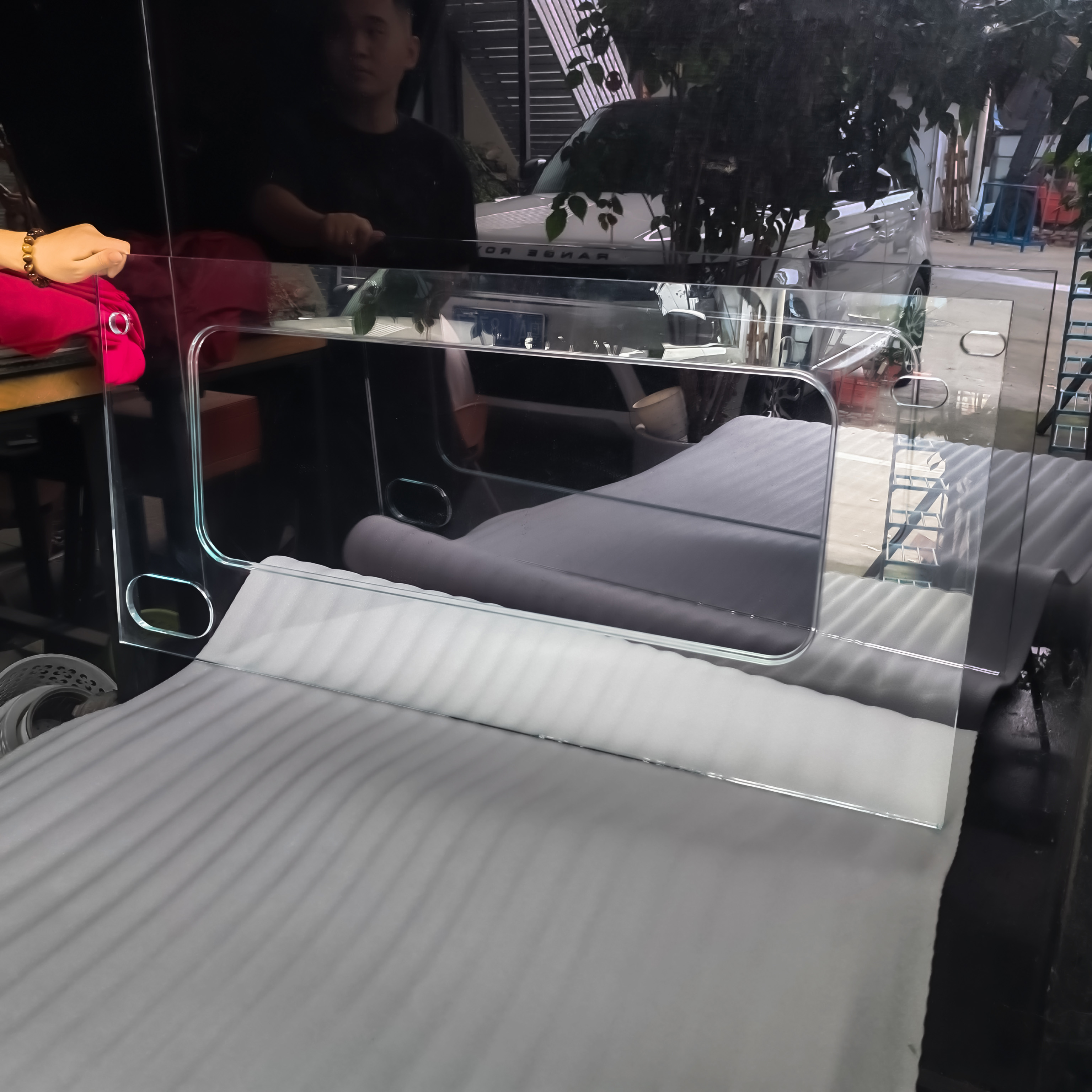 Verre renforcé intégré pour aquariums