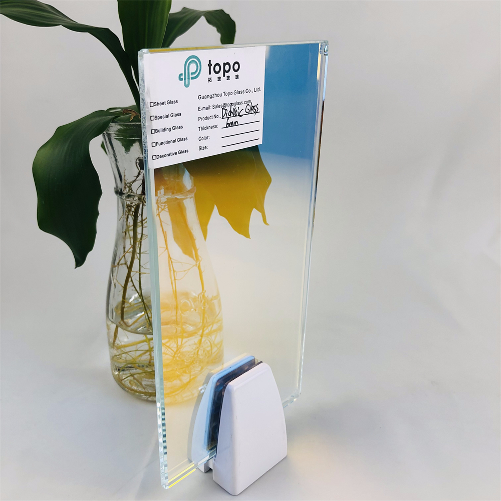 Verre dichro&iuml;que (6)