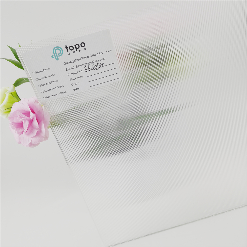 3mm 4mm 5mm 6mm 8mm Verre à motif Flutelite-S ultra clair à faible teneur en fer